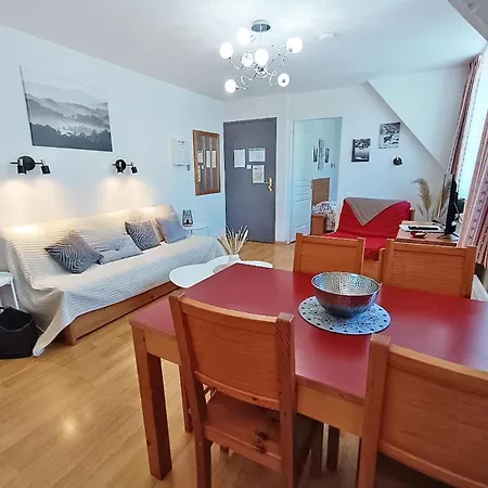 Le Venasque, T2, Centre Luchon, Wifi, Casier A Ski, Ascenseur, 4 Personnes Bagneres-de-Luchon Exterior photo