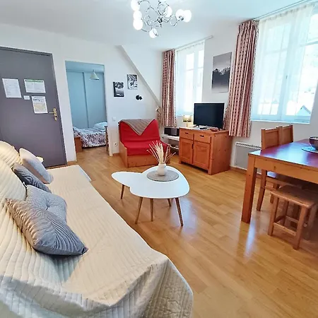 Le Venasque, T2, Centre Luchon, Wifi, Casier A Ski, Ascenseur, 4 Personnes Bagneres-de-Luchon Exterior photo