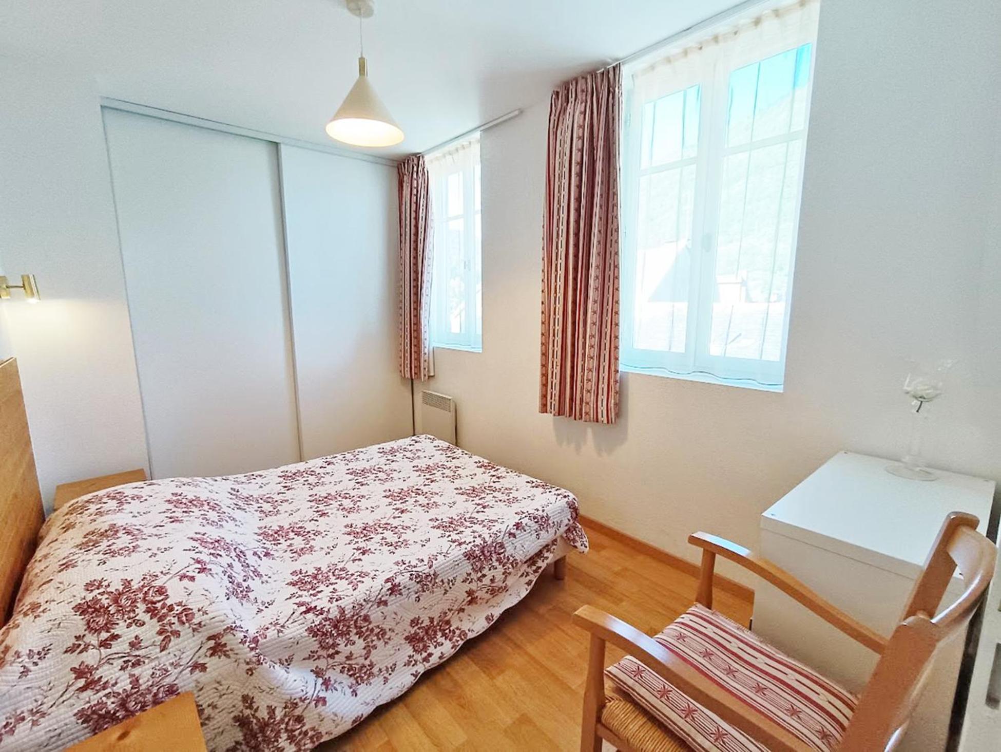 Le Venasque, T2, Centre Luchon, Wifi, Casier A Ski, Ascenseur, 4 Personnes Apartment